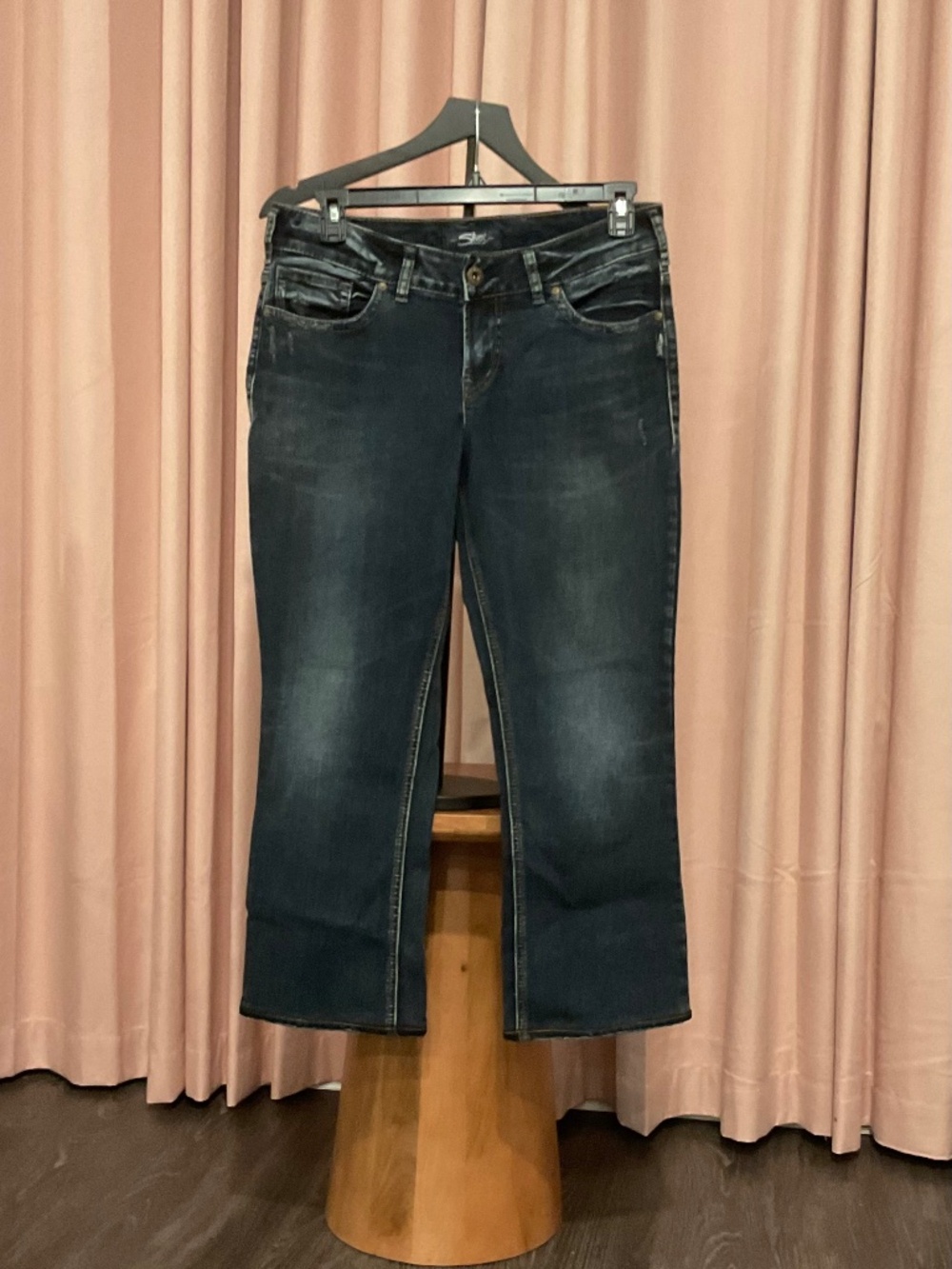 Silver Jeans Suki Slim Boot Size 14 Dark Wash Distressed Jeans